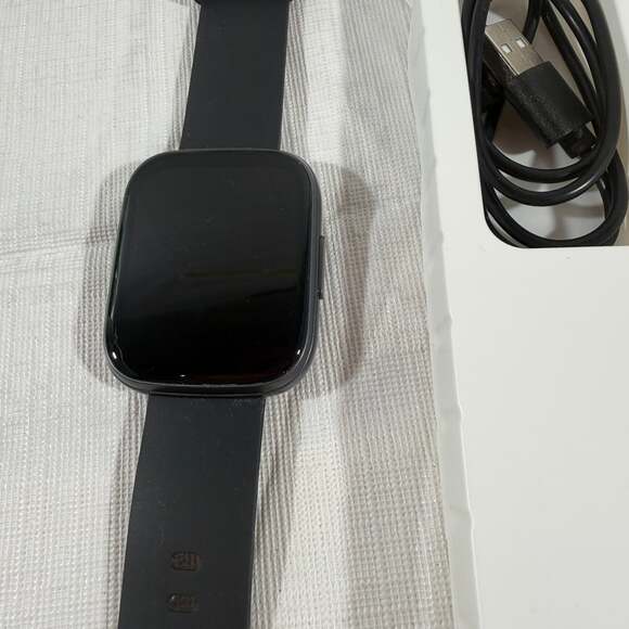 Smart Watch Fitness Tracker with Black Silicone Band - Picture 2 of 5
